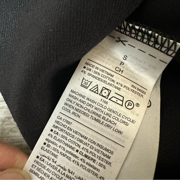 Old Navy High Waisted Pixie Skirt - Picture 7 of 7